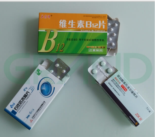 Obat -obatan dengan Mesin Kartoning