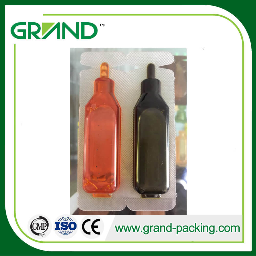Pestisida/pupuk cair ampul plastik otomatis/mesin pengisian dan penyegelan botol botol 